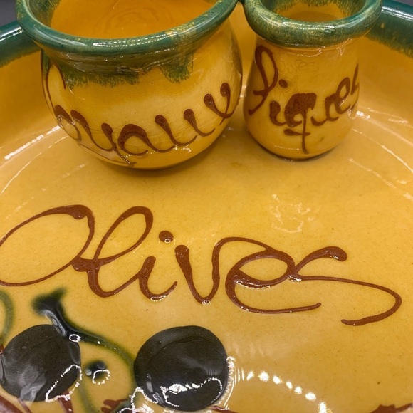 French Olive Dish W/Toothpick & Pit Bowls Gold & Green 7” Diameter - Picture 5 of 16